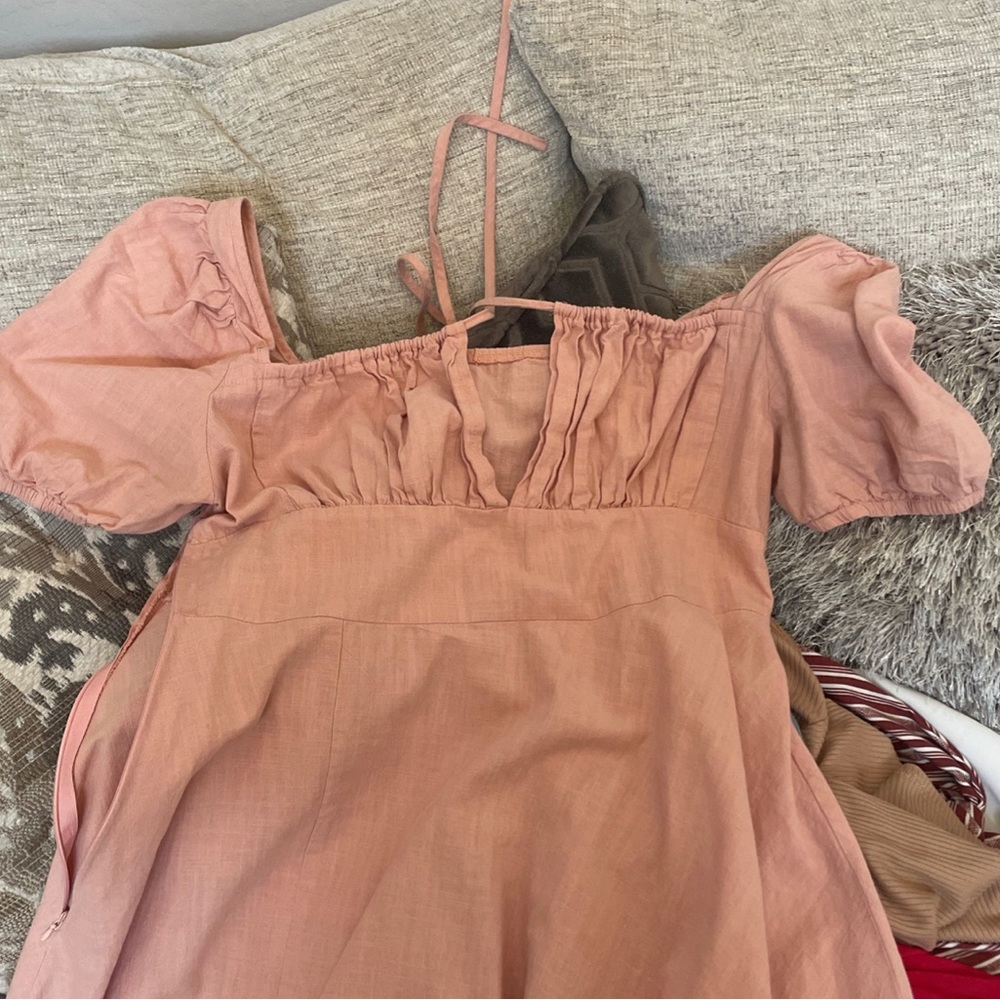 Pink dress